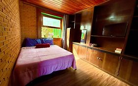 Quarto privado completo